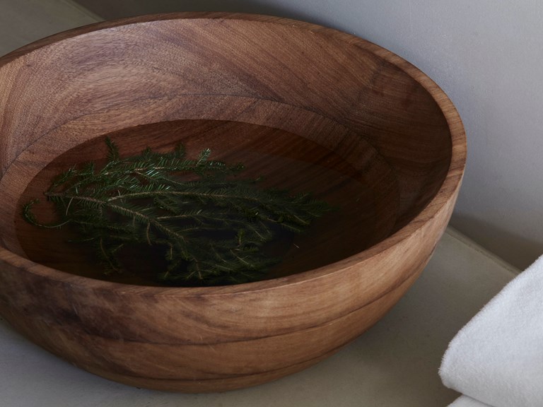 The beneficial power of herbs in winter