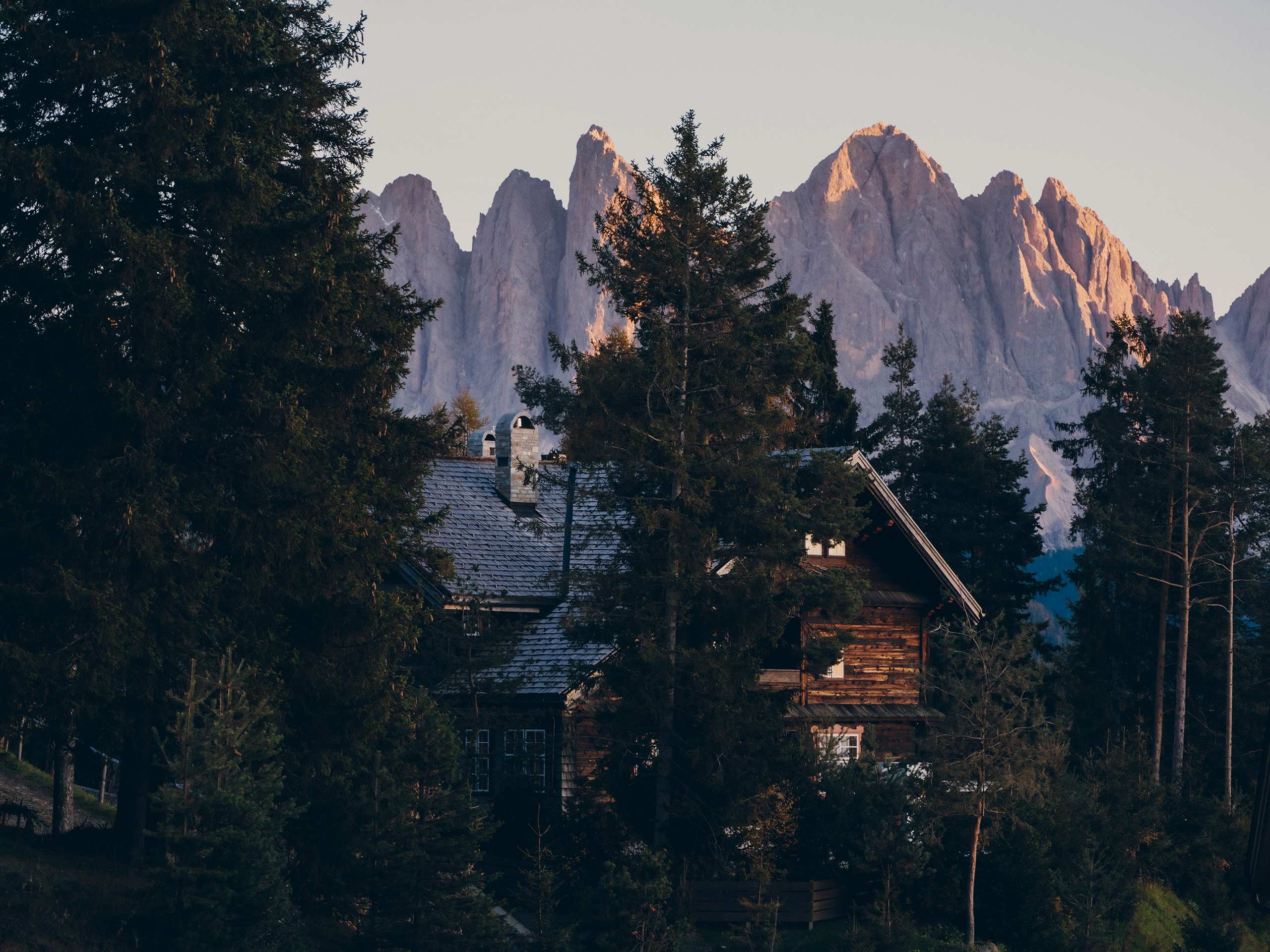 FORESTIS Villa Dolomites 004