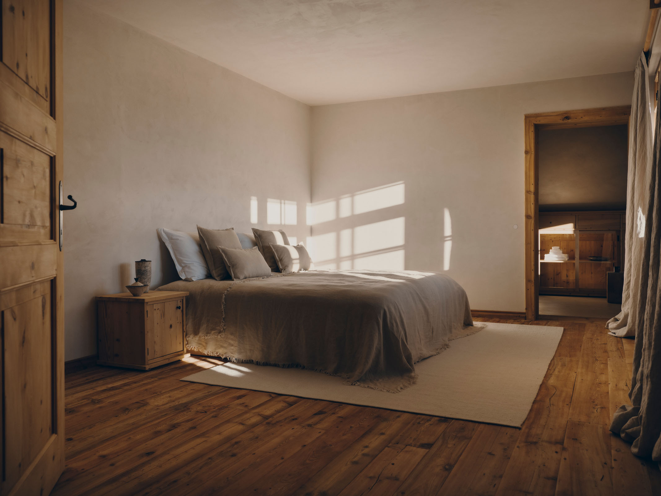 FORESTIS Villa Bedroom 6