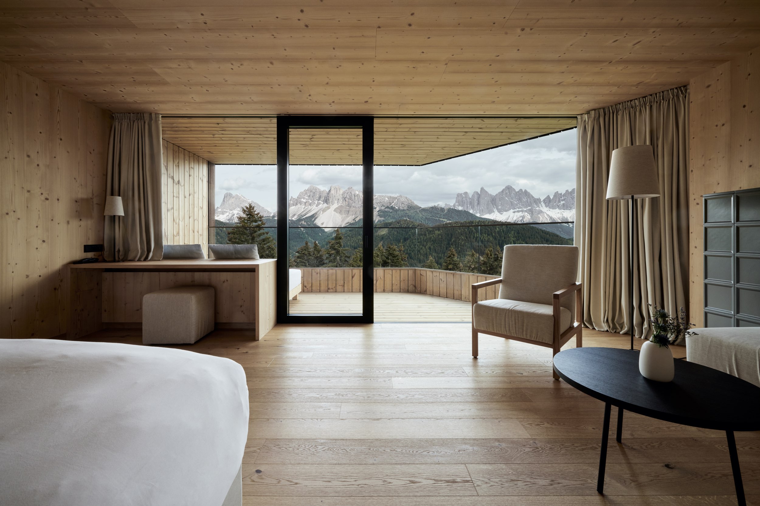 FORESTIS Tower Suite